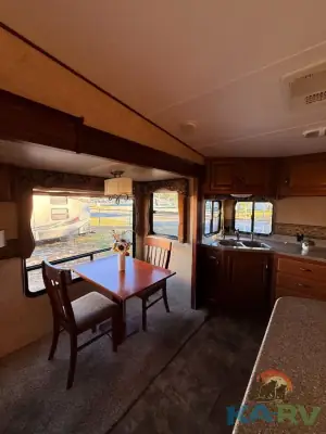 2014 Keystone COUGAR 331MKS photo 28