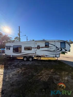 2014 Keystone COUGAR 331MKS photo 23