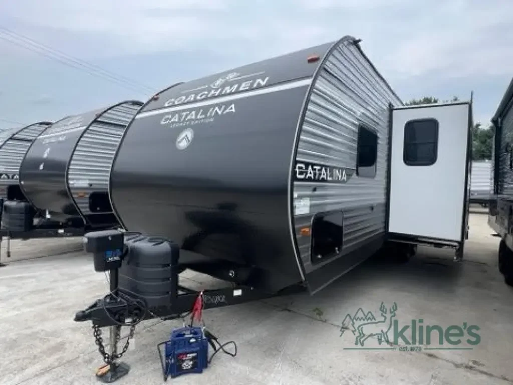 2027 Coachmen Catalina Legacy Edition 293QBCK exterior