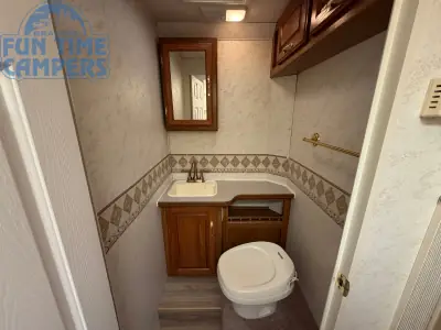 2003 Four Winds CHATEAU SPORT 28D photo 22