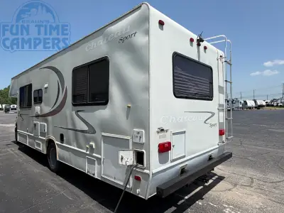2003 Four Winds CHATEAU SPORT 28D photo 3