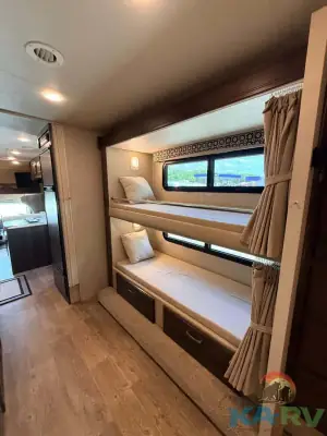 2018 Jayco REDHAWK 31XL photo 3