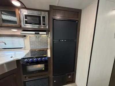 2019 Forest River CHEROKEE 304BS photo 21