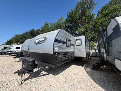 2019 Forest River CHEROKEE 304BS photo 40