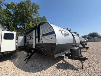 2019 Forest River CHEROKEE 304BS photo 18