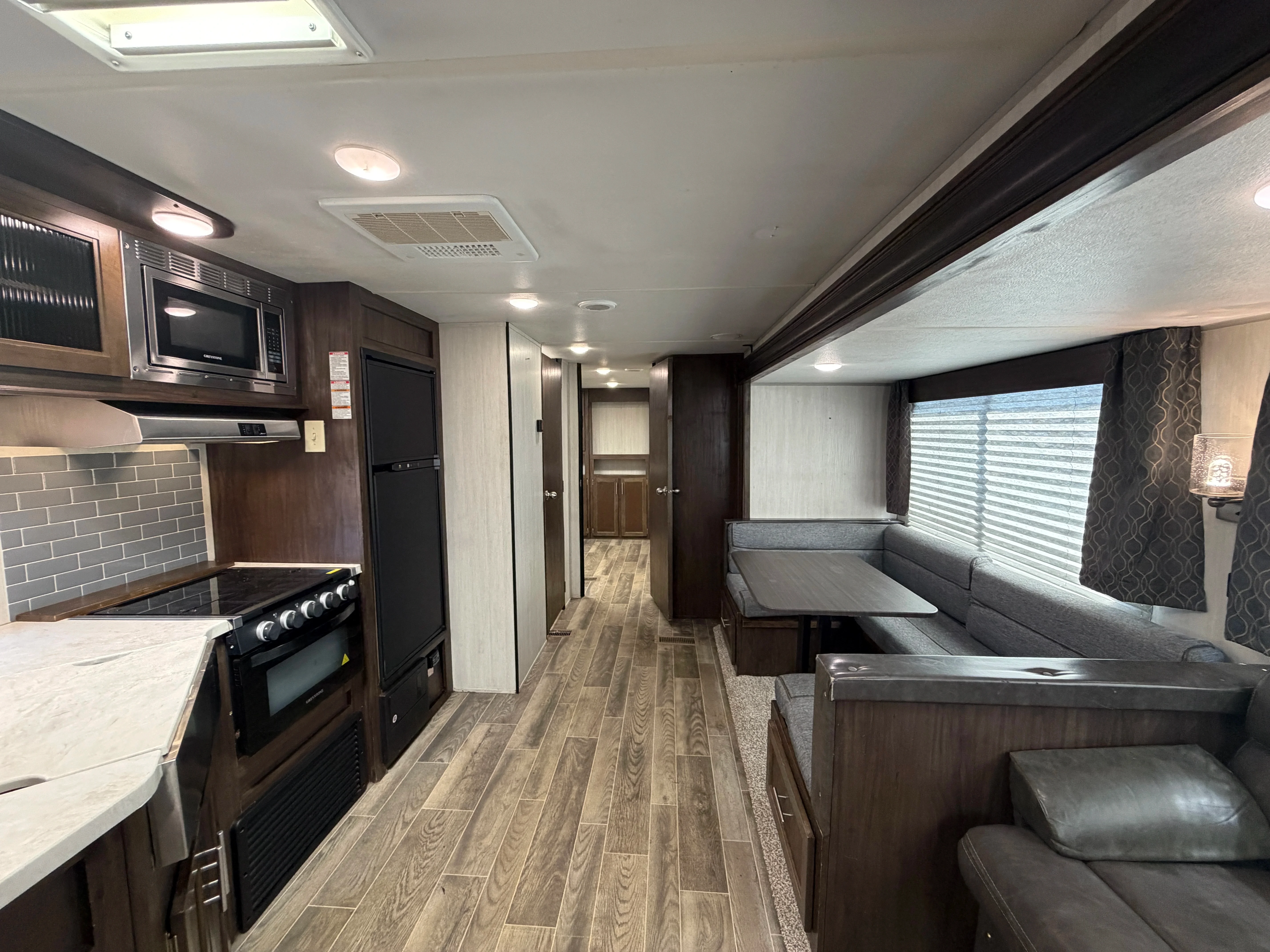 2019 Forest River CHEROKEE 304BS exterior