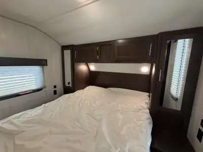 2019 Forest River CHEROKEE 304BS photo 27