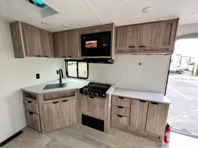 2024 Winnebago ACCESS 26RL photo 16