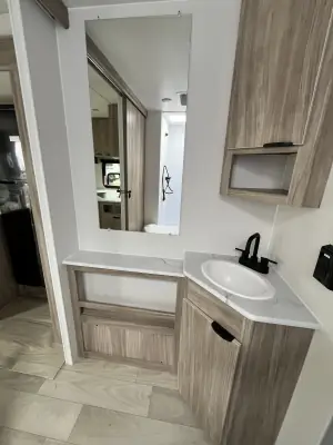 2024 Winnebago ACCESS 26RL photo 23