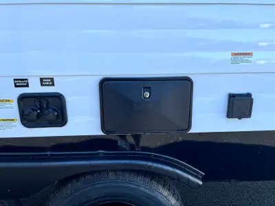2025 Winnebago ACCESS 28FK photo 7