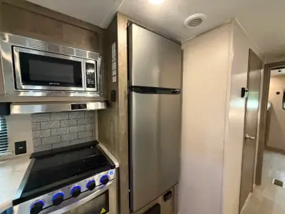 2020 Palomino Puma 32RBFQ photo 11