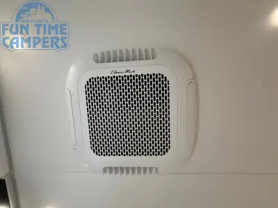 2027 Winnebago MICRO MINNIE 2108DS photo 31