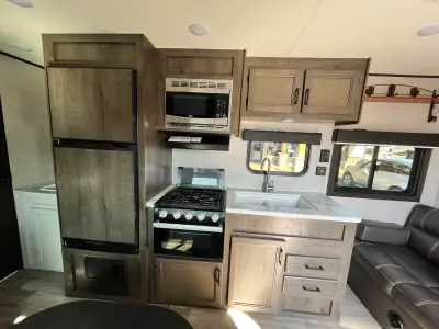 2022 Jayco JAY FLIGHT 264BH SLX photo 16