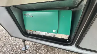 2017 Keystone Fuzion Fifth Wheel TH 371 photo 53