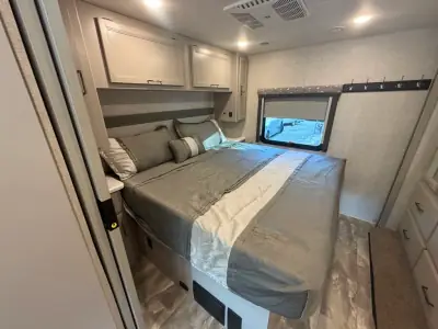 2023 Thor Motor Coach WINDSPORT 29M photo 22