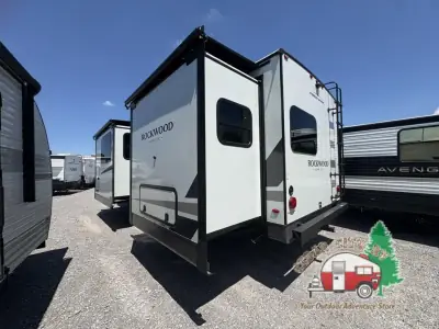 2026 Forest River Rockwood Ultra Lite 2619FK photo 5