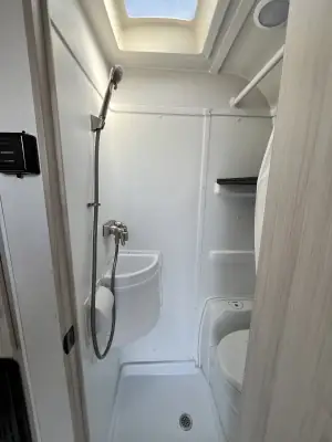 2023 Winnebago HIKE 100 H1316DB photo 20