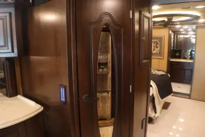 2016 Winnebago GRAND TOUR 42QL photo 17