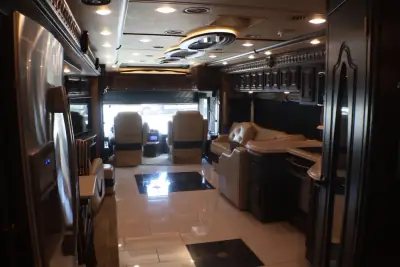 2016 Winnebago GRAND TOUR 42QL photo 30