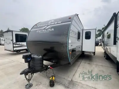 2027 Coachmen Catalina Legacy Edition 243RBS