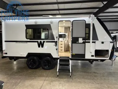 2027 Winnebago MICRO MINNIE 2000TRB photo 10