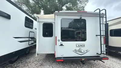 2021 Lance Lance 2465 photo 10