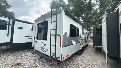 2021 Lance Lance 2465 photo 11