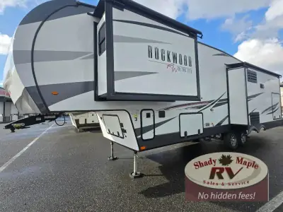 2022 Forest River Rockwood Ultra Lite 2893BS photo 4