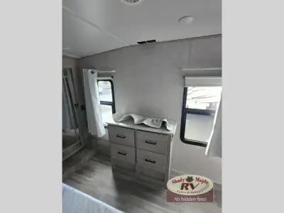 2022 Forest River Rockwood Ultra Lite 2893BS photo 18