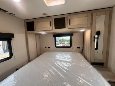 2021 K-Z Connect SE C221FKKSE photo 28