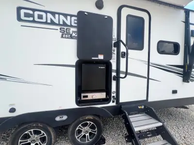 2021 K-Z Connect SE C221FKKSE photo 41