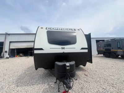 2021 K-Z Connect SE C221FKKSE photo 2