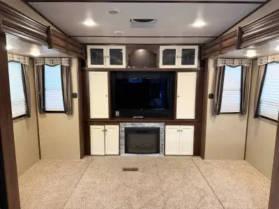 2016 Keystone Sprinter Wide Body FW 353FWDEN photo 20