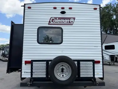 2021 Coleman By Dutchmen Lantern 334BH photo 4