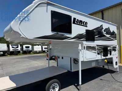 2027 Lance 850 TRUCK CAMPER photo 3