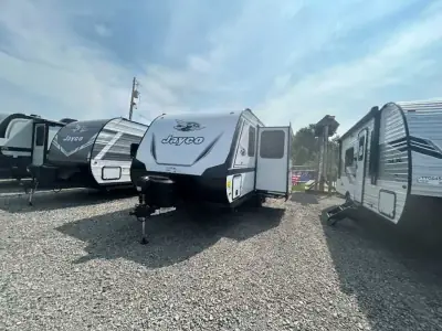 2027 Jayco Jay Feather 19MRK photo 16