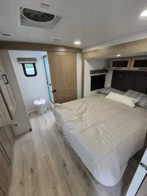 2027 Forest River Rockwood Mini Lite 2523MBR photo 7
