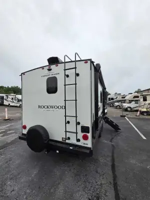 2027 Forest River Rockwood Mini Lite 2523MBR photo 10