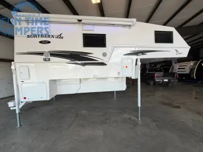 2027 Northern Lite 10-2EXLEDB photo 9