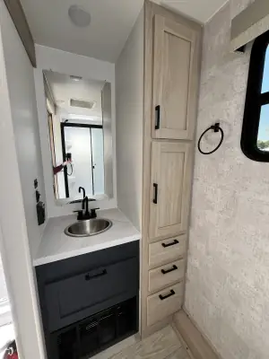 2024 Winnebago VOYAGE 2427RB photo 28