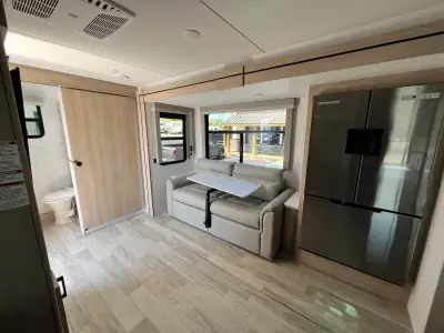 2024 Winnebago VOYAGE 2427RB photo 31