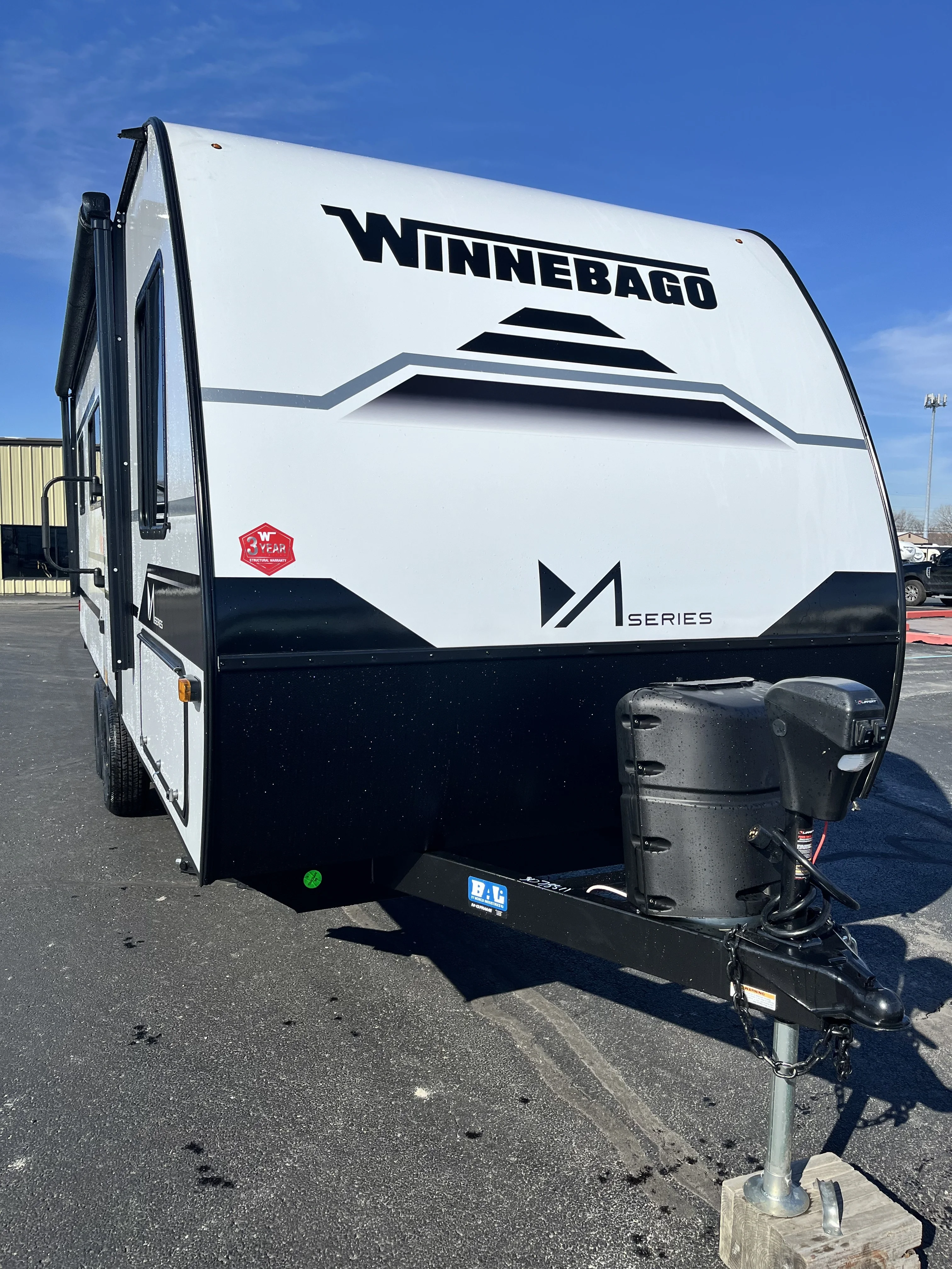 2024 Winnebago M-SERIES 2225MK exterior