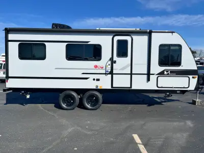 2024 Winnebago M-SERIES 2225MK photo 9