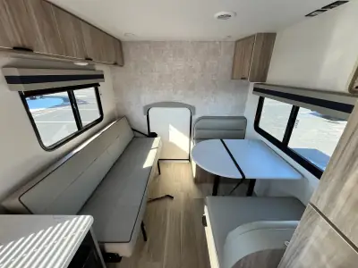 2024 Winnebago M-SERIES 2225MK photo 19