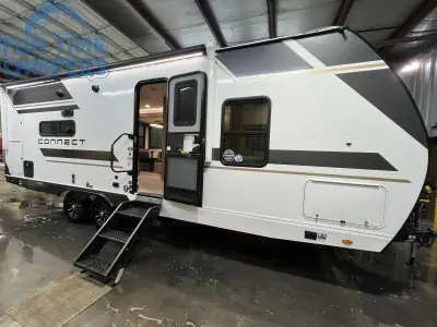 2026 K-Z CONNECT C241RLK photo 10