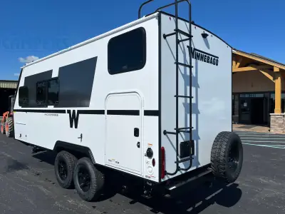 2026 Winnebago MICRO MINNIE 1800BH photo 4