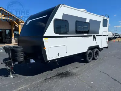 2026 Winnebago MICRO MINNIE 1800BH photo 3