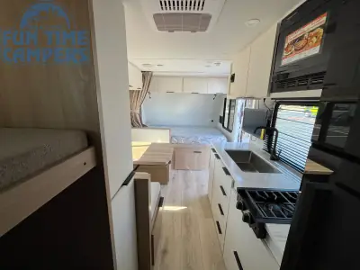 2026 Winnebago MICRO MINNIE 1800BH photo 30