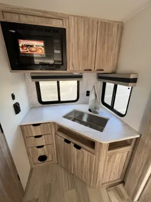2024 Winnebago ACCESS 25ML photo 22