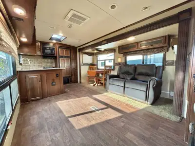 2015 Jayco Eagle 306RKDS photo 20